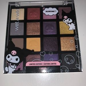 Wetnwild Kuromi palette